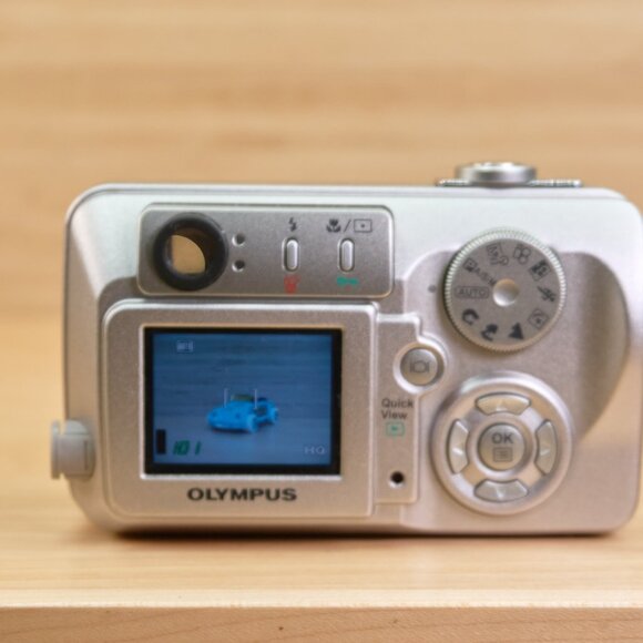 Olympus Camedia C-50 / 5MP Digital Camera / 3x Optical Zoom / Tested - Picture 5 of 9